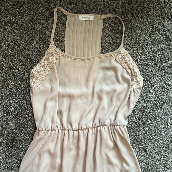 January 7 Gorgeous Maxi Dress Size Medium - Picture 2 of 6